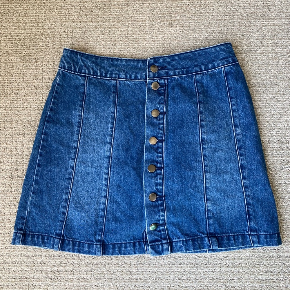 ❤️ BDG Denim Mini Skirt, Sz M